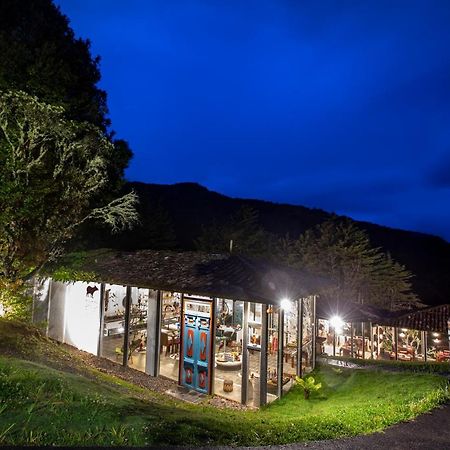 Dantica Cloud Forest Lodge Сан Херардо де Дота Екстериор снимка