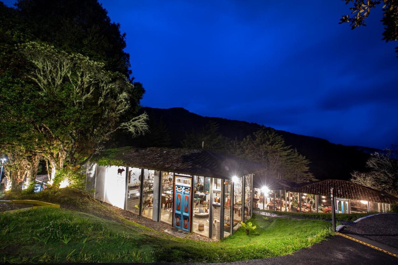 Dantica Cloud Forest Lodge Сан Херардо де Дота Екстериор снимка
