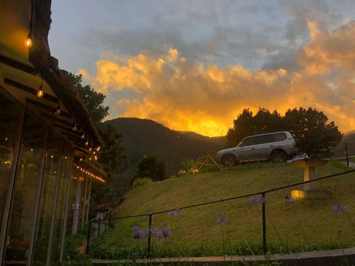 Dantica Cloud Forest Lodge Сан Херардо де Дота Екстериор снимка